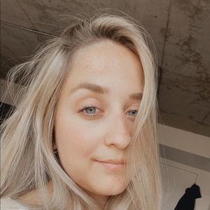 Meet your Posher, Jade